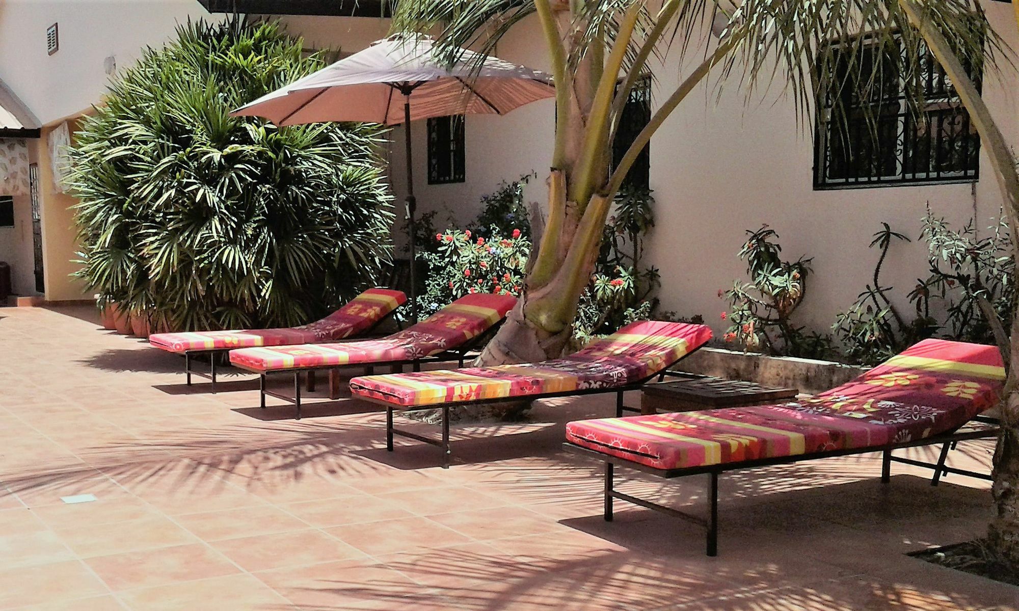 B & B Villa Calliandra Bijilo Екстер'єр фото