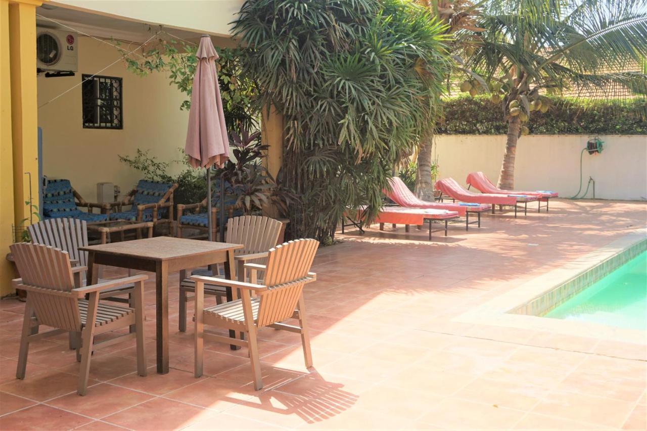 B & B Villa Calliandra Bijilo Екстер'єр фото