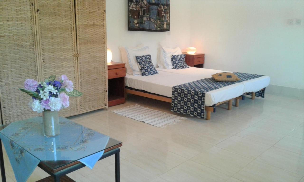B & B Villa Calliandra Bijilo Екстер'єр фото
