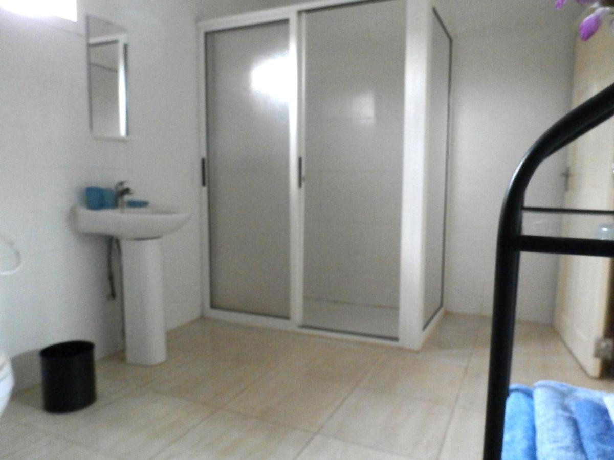 B & B Villa Calliandra Bijilo Екстер'єр фото