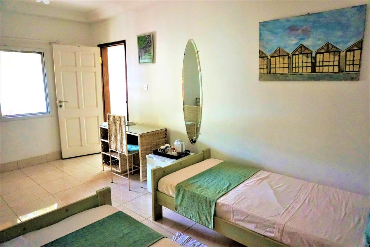 B & B Villa Calliandra Bijilo Екстер'єр фото